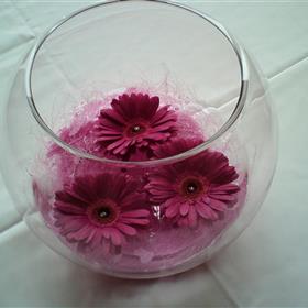 fwthumb32 fish bowl of gerbera 29.95.jpg